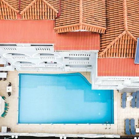 ホテル Georgina 3*