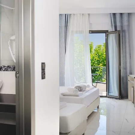 Georgina Otel Laganas